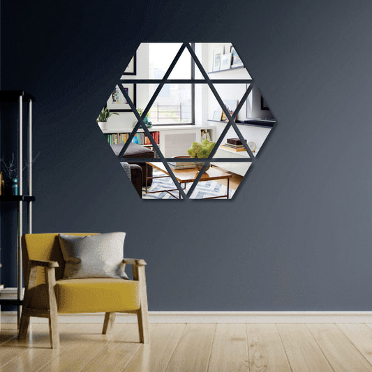 Elegant Hexa Styled Mirror Maéstro