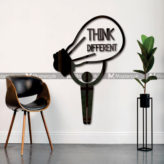Think Different Maéstro