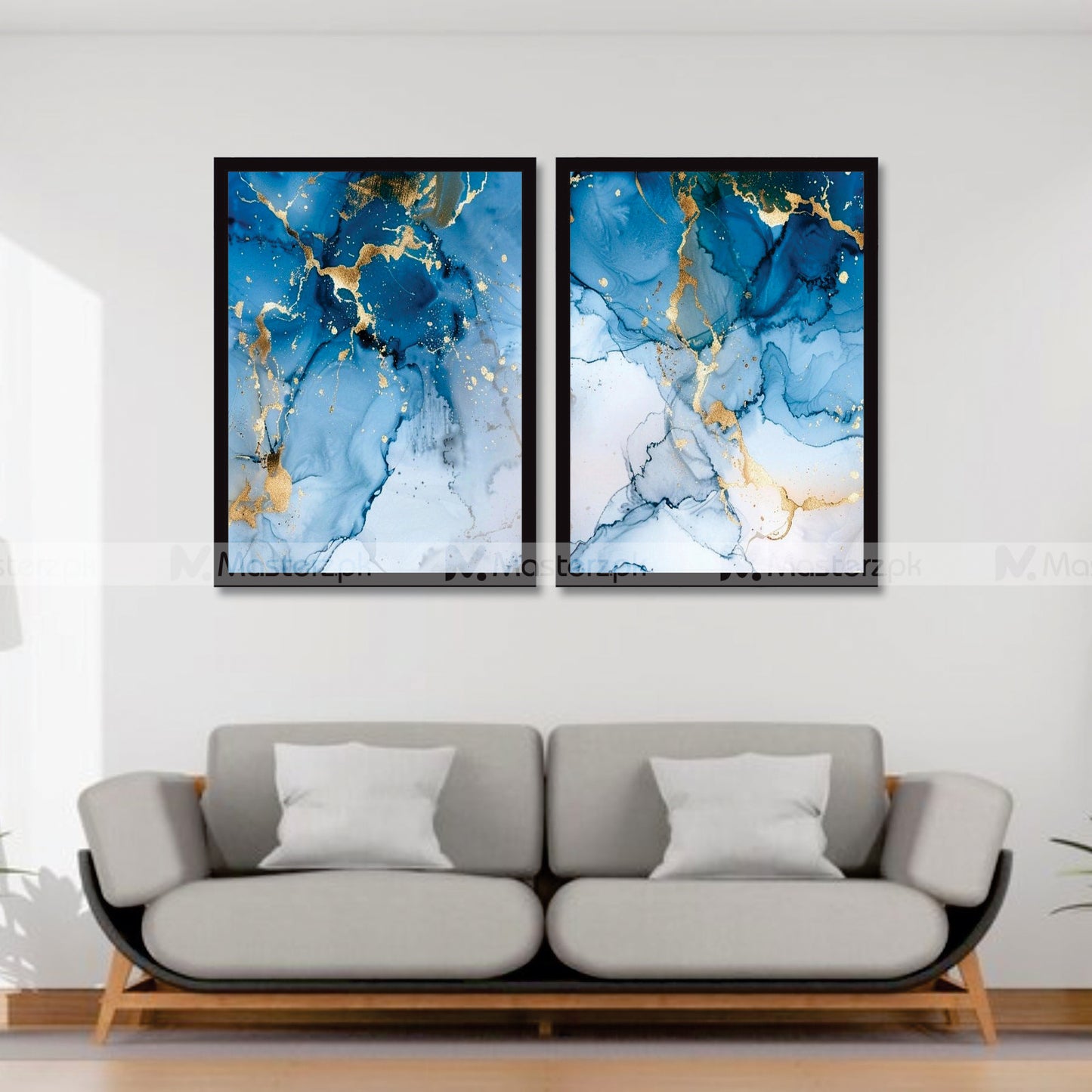Set of 2 Blue and White Framaéstro
